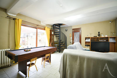 Maison - 170 m² - 6 pièces