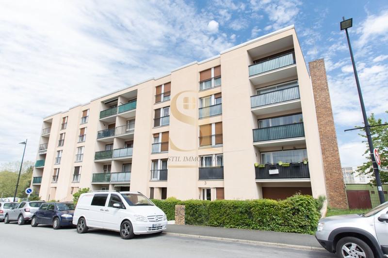 Appartement - 98 m² - 5 pièces