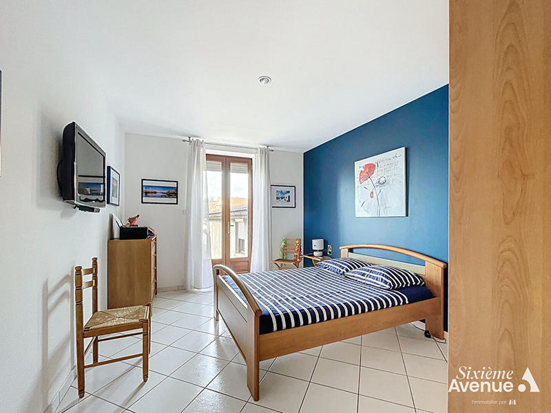 Maison - 307 m² - 8 pièces