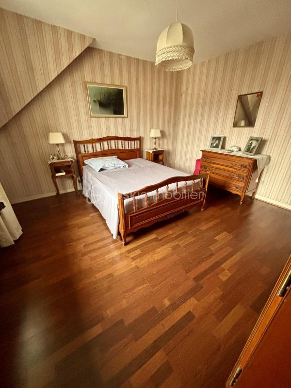 Maison traditionnelle - 97 m² - 5 pièces