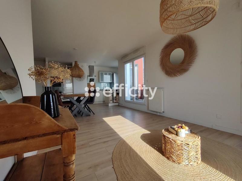 Appartement - 75 m² - 3 pièces