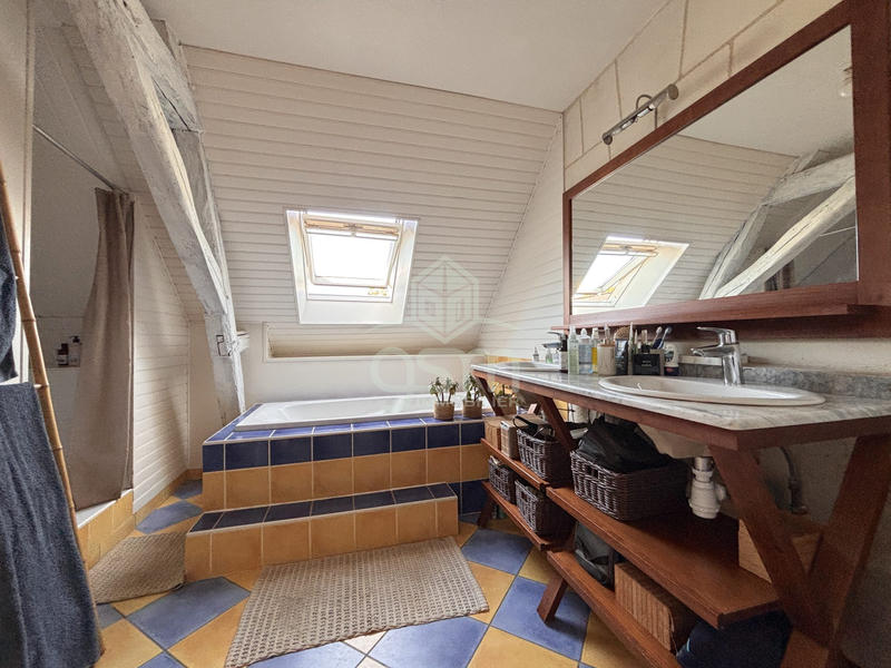 Maison ancienne - 149 m² - 5 pièces