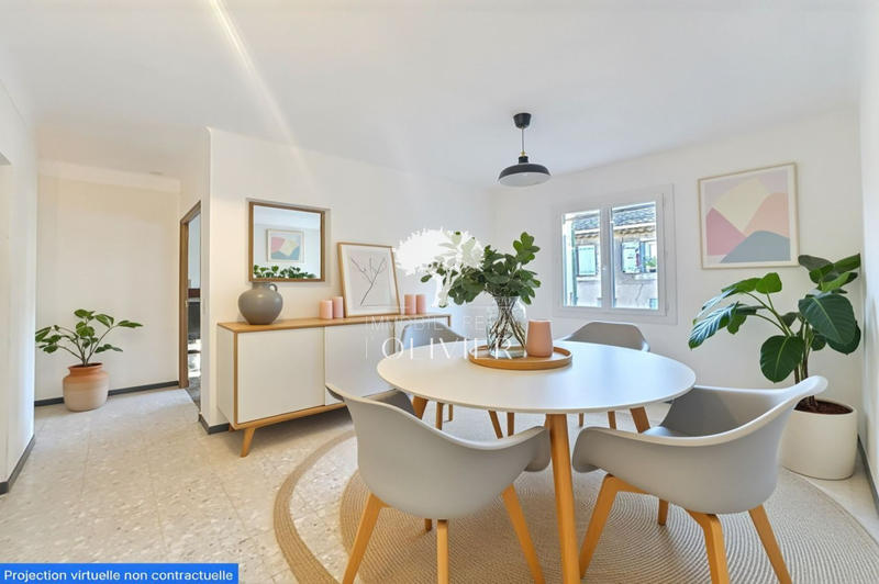 Maison de ville - 85 m² - 5 pièces