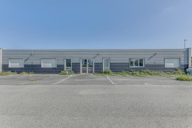 Local commercial - 460 m² - 2 pièces