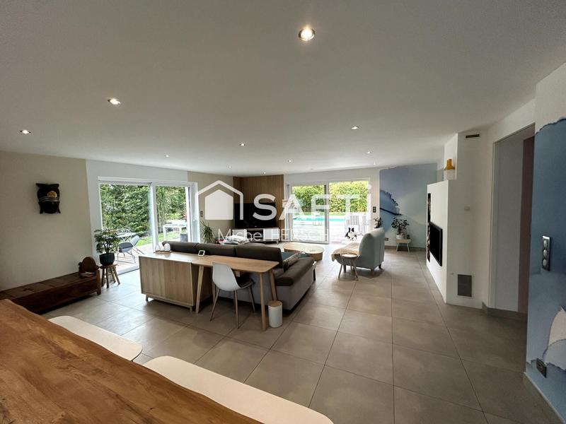 Villa - 230 m² - 7 pièces