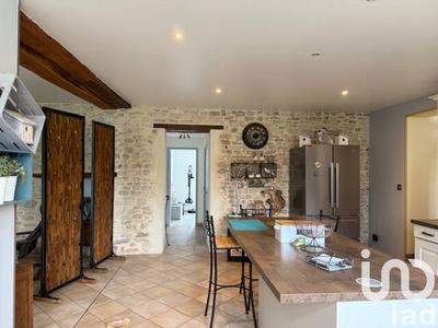 Maison - 193 m² - 8 pièces