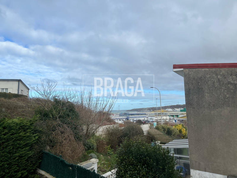 Maison - 107 m² - 4 pièces