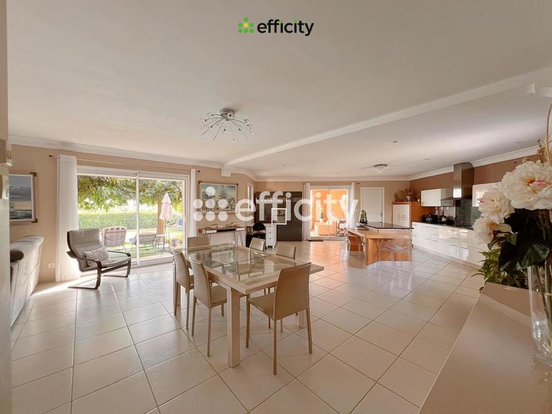 Maison - 170 m² - 5 pièces