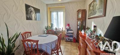 Maison - 115 m² - 7 pièces