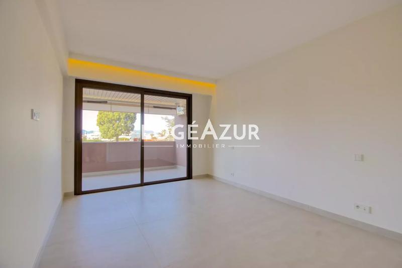 Appartement - 92 m² - 3 pièces