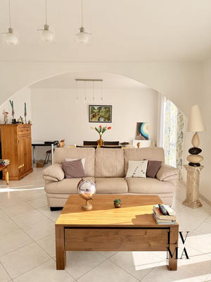 Appartement - 82 m² - 3 pièces