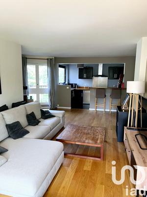 Appartement - 95 m² - 5 pièces