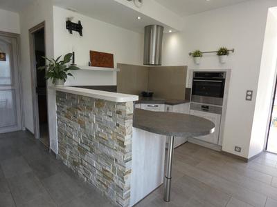 Maison - 295 m² - 11 pièces