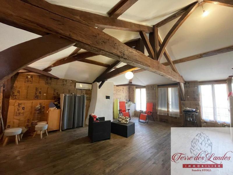 Maison de village - 240 m² - 7 pièces