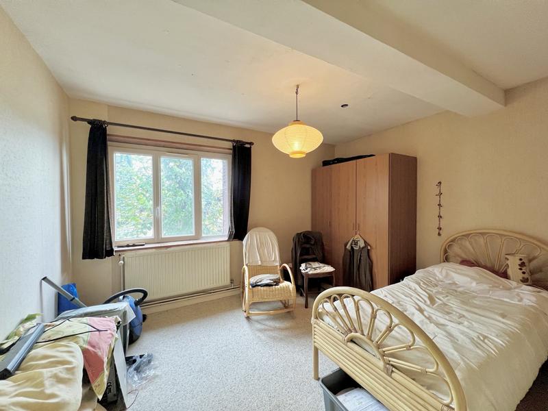 Maison - 449 m² - 6 pièces