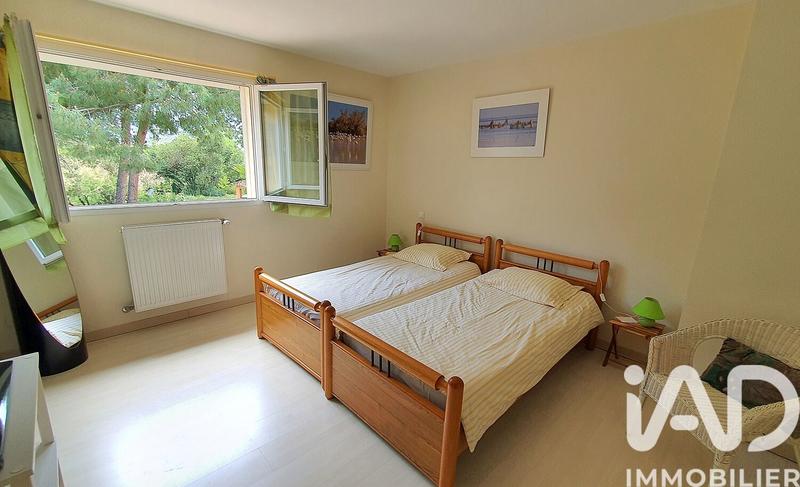 Maison - 257 m² - 6 pièces