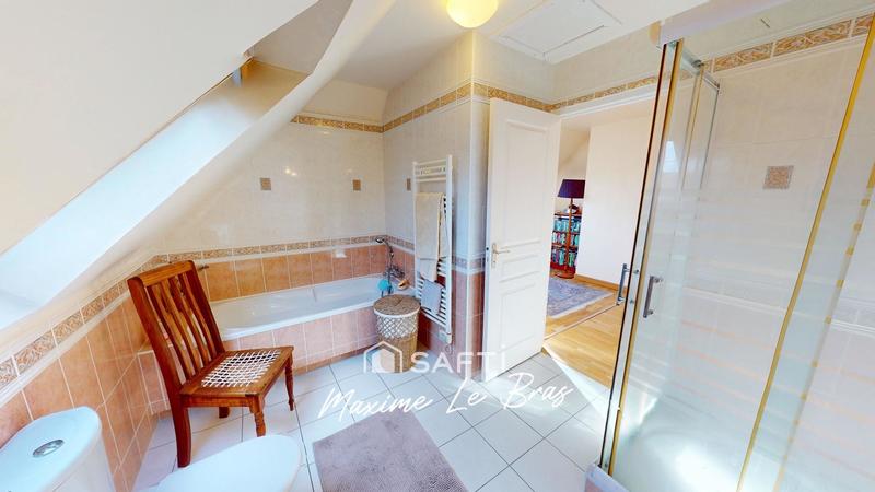 Maison - 113 m² - 5 pièces