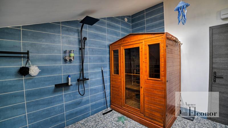 Maison ancienne - 309 m² - 6 pièces