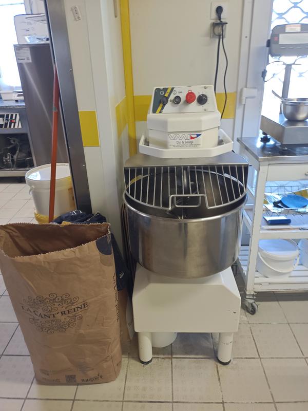 Fonds de commerce - Magasins - 150 m²