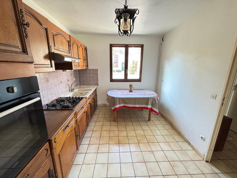 Maison - 98 m² - 5 pièces