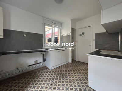 Maison - 83 m² - 4 pièces