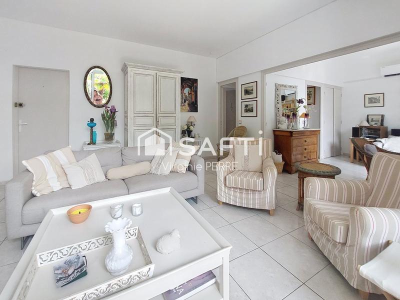 Appartement - 90 m² - 4 pièces