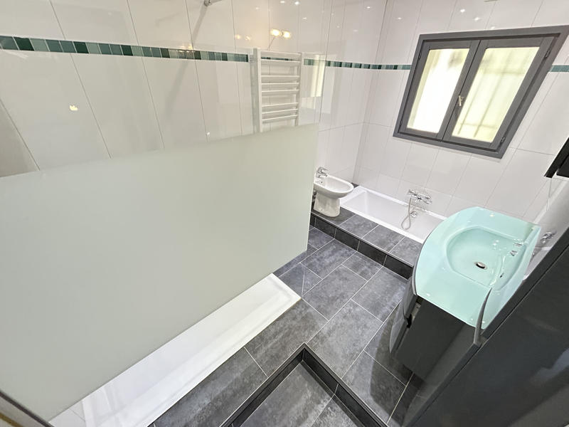 Villa - 175 m² - 6 pièces