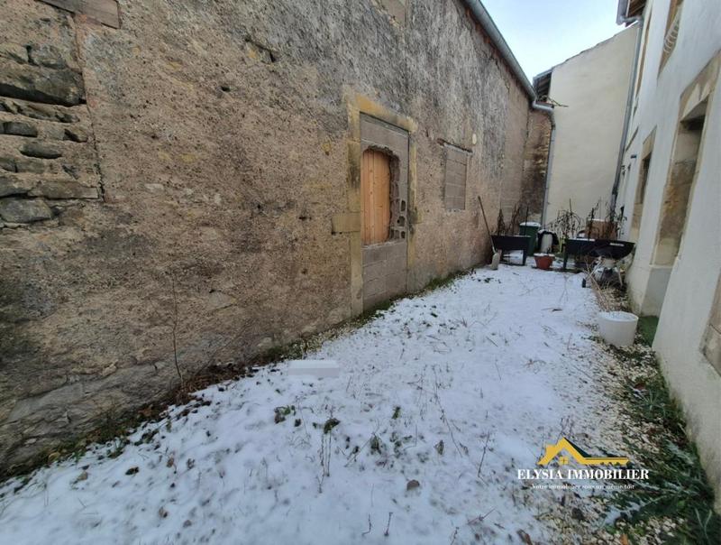 Local commercial - 75 m² - 2 pièces