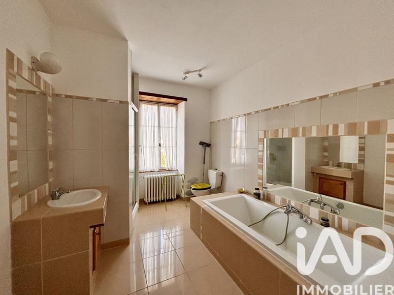 Maison - 160 m² - 6 pièces