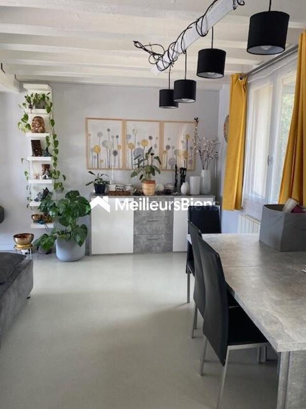 Maison - 140 m² - 7 pièces