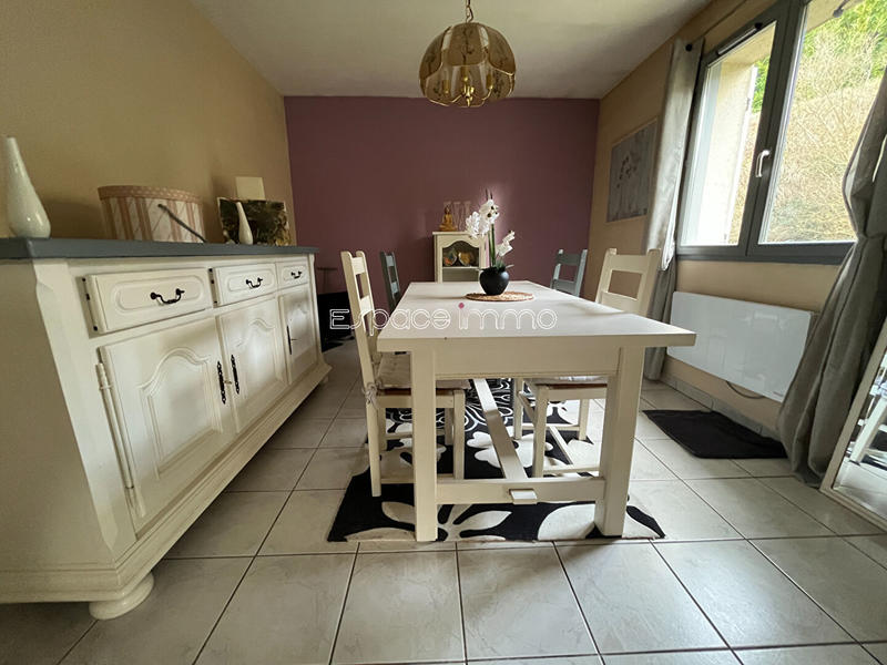 Maison - 102 m² - 5 pièces