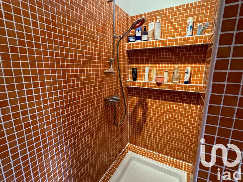 Maison - 213 m² - 6 pièces