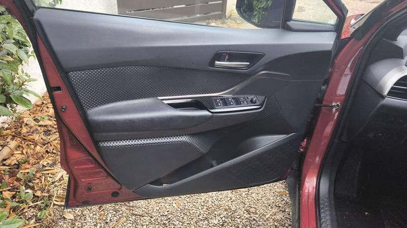 Toyota c-Hr 1.8 Vvt-i 122 2wd Cvt 99 Collection - Automatique