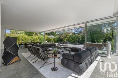 Maison de maîtres - 700 m² - 6 pièces