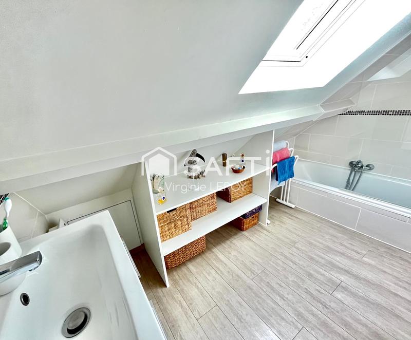 Maison - 149 m² - 6 pièces