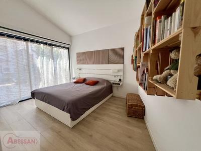 Maison de ville - 174 m² - 5 pièces