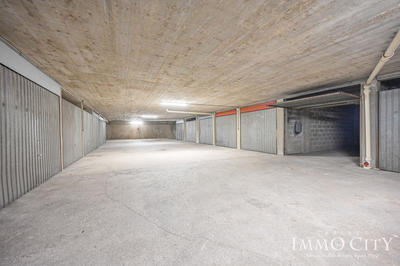 Parking - 13 m²