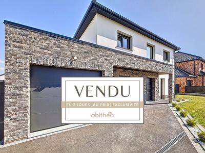 Maison - 144 m² - 6 pièces