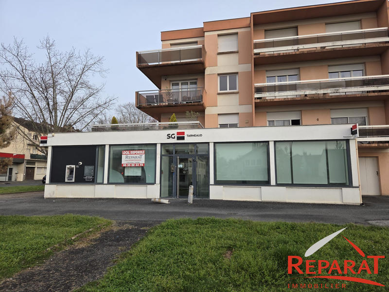 Local commercial - 140 m²
