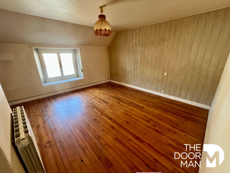 Maison - 83 m² - 4 pièces