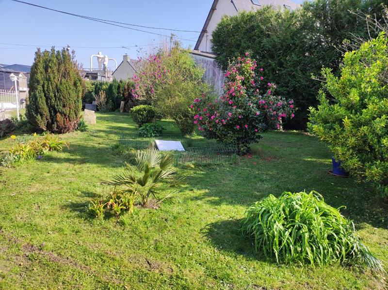 Maison - 320 m² - 11 pièces