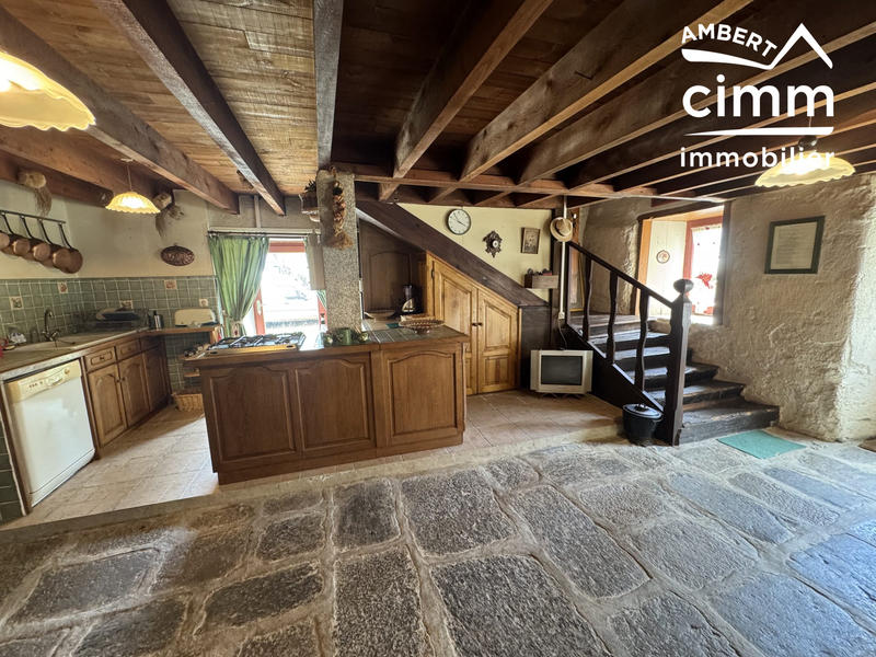 Maison - 135 m² - 6 pièces