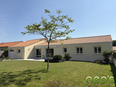 Maison - 141 m² - 7 pièces