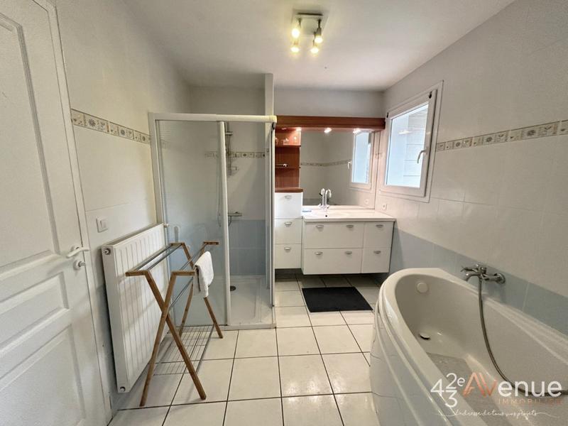 Maison - 150 m² - 5 pièces