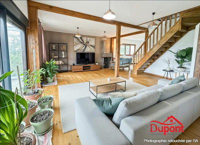 Maison - 143 m² - 6 pièces