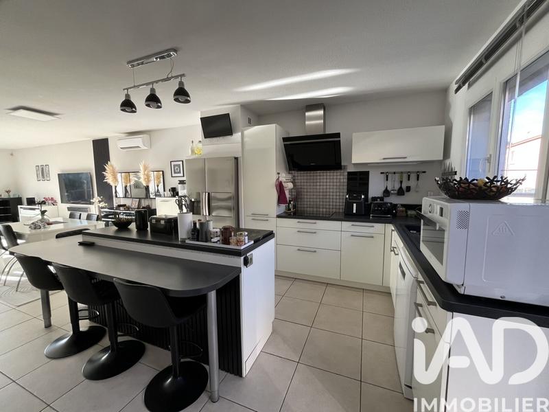 Maison - 91 m² - 4 pièces