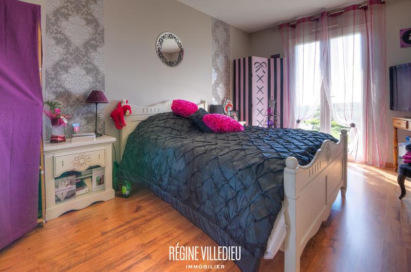 Maison - 96 m² - 4 pièces