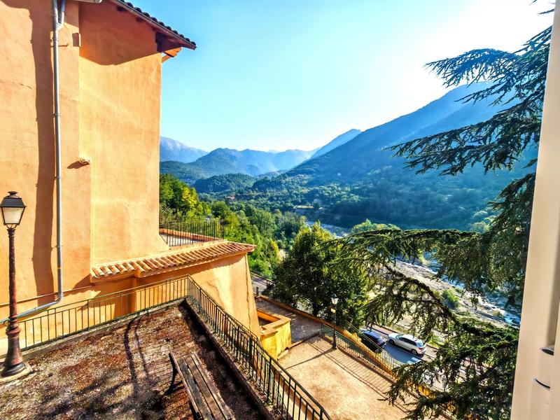 Maison - 84 m² - 3 pièces