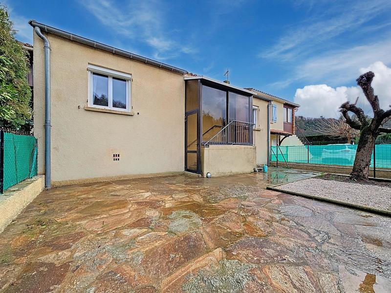 Maison - 73 m² - 3 pièces