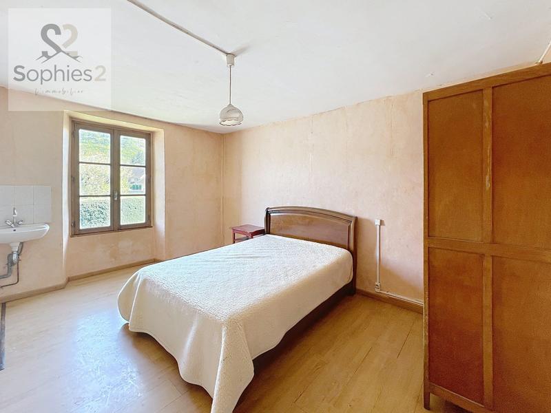 Maison - 200 m² - 8 pièces